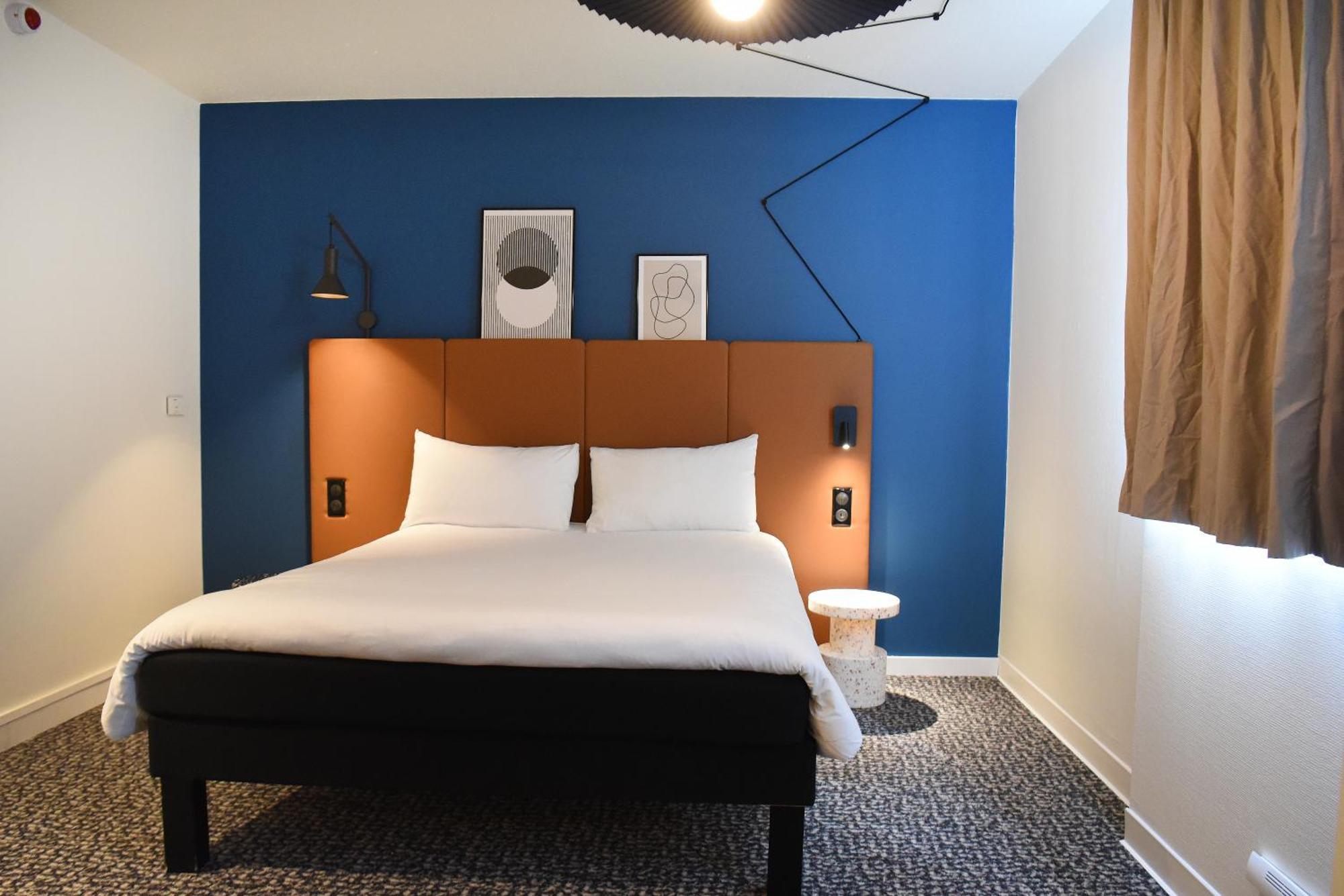 ホテル Ibis Laval Le Relais D'Armor Changé エクステリア 写真