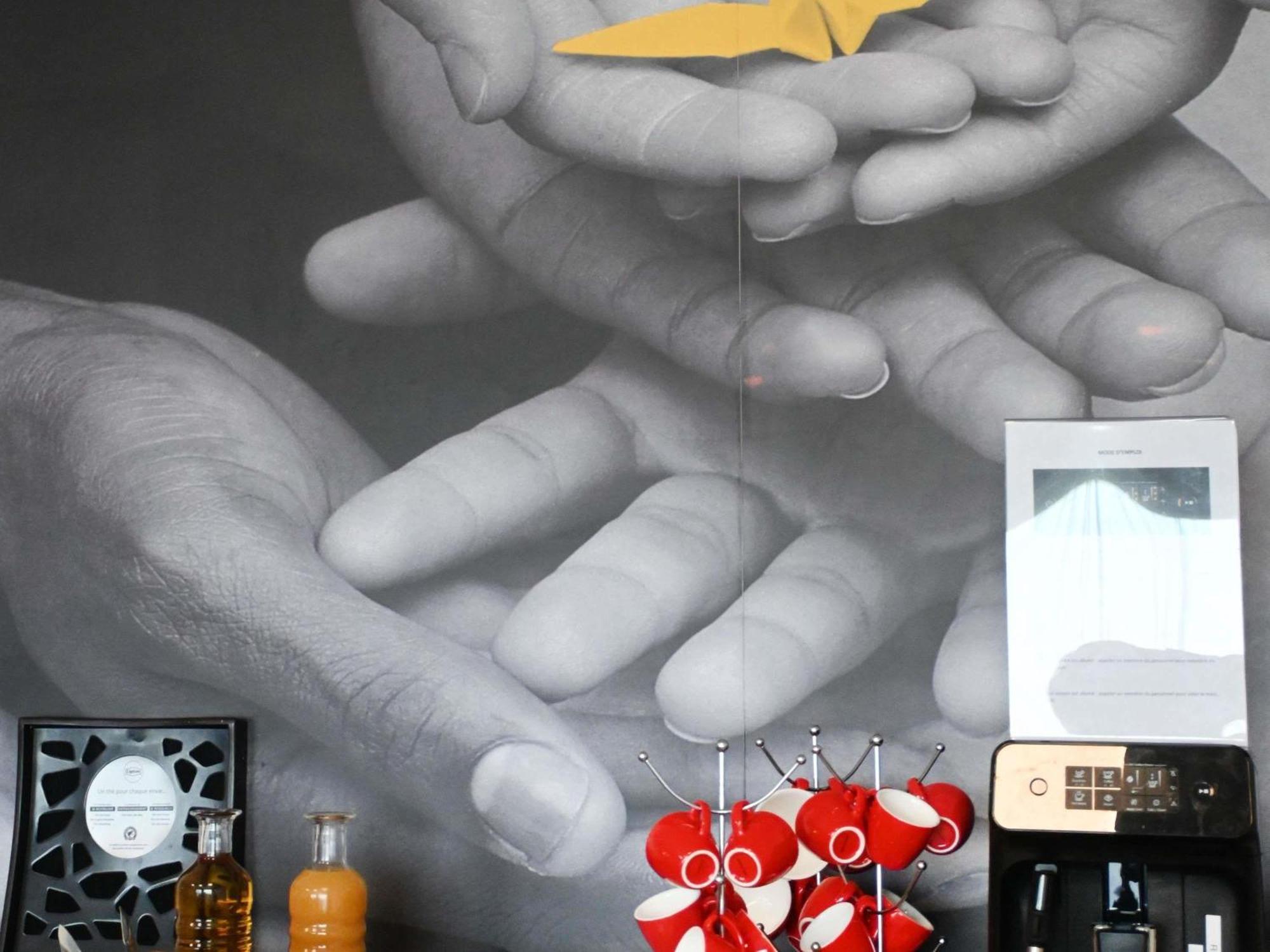 ホテル Ibis Laval Le Relais D'Armor Changé エクステリア 写真